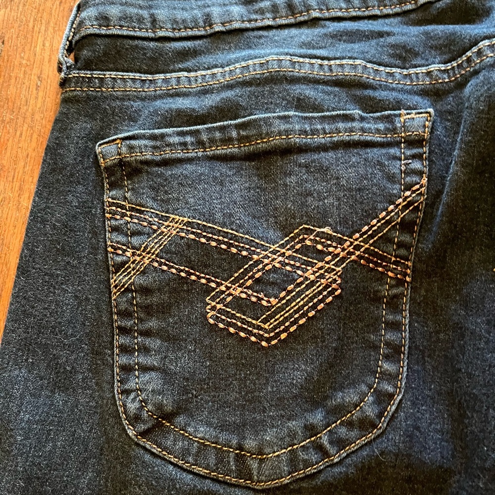 Denizen from Levi's Women's Boot Cut Jeans - Dark Blue - Picture 9 of 10